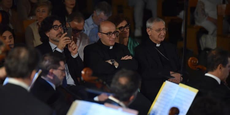 Sabato sera in Concattedrale “Look at the world”