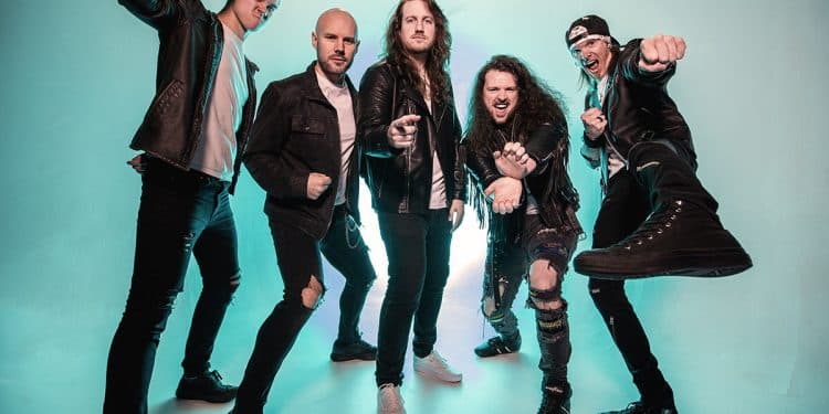 STRIKER, data unica in Italia