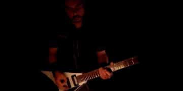 Carmelo Caltagirone, disponibile “Light from the Underworld”