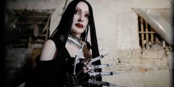 Horror Farm: il video di “Queen of Zombies”!
