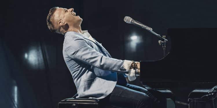 Matthew Lee, la terrazza “Oltre” di Lido Gandoli lo ospita Mercoledì 3 Agosto