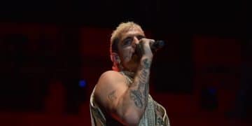 Venerdì sera, altro “tutto esaurito” al MediTa: Achille Lauro, amore a prima vista