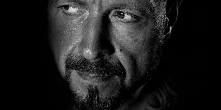 DEINONYCHUS: 30 anni nell’oscurità