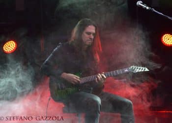KIKO LOUREIRO – GUITAR MASTERCLASS Santomato Live Club (PT) 12/01/23 + Photo gallery
