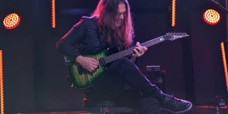 KIKO LOUREIRO – GUITAR MASTERCLASS Santomato Live Club (PT) 12/01/23 + Photo gallery