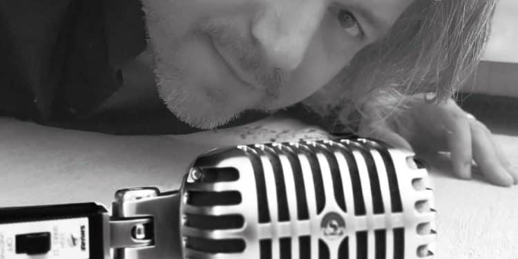 ROBERTO QUASSOLO – Naked Voice