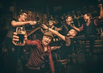 FIDDLER’S GREEN, in Italia sabato 5 agosto al Montelago Celtic Festival