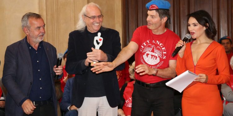 FRANCO MUSSIDA vince la sezione musica del PREMIO CAMPIONE