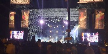 Medimex, Skunk Anansie on fire! La Rotonda salta a ritmo di rock duro