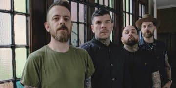 The Phantom Rockets pubblicano il nuovo album “Holding Onto Ghosts”