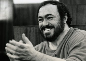 Il Mistero intorno alla Morte di Luciano Pavarotti: Un Caso di Dubbio