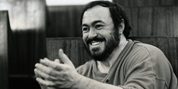 Il Mistero intorno alla Morte di Luciano Pavarotti: Un Caso di Dubbio