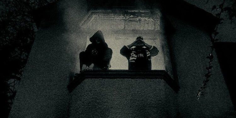 Love Ghost e El Burger scatenano il caos sonoro con “RUNNIN’ WITH THE WOLVES”