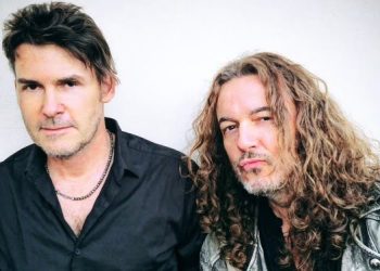 Il Grande Ritorno di Oleg Smirnoff nei Vision Divine: “Dopo 20 Anni, la Leggenda è di Nuovo con Noi!”