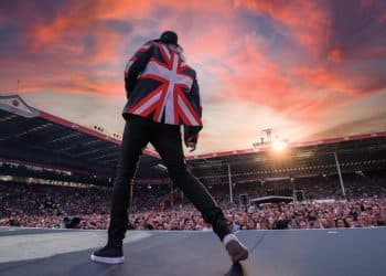 Def Leppard: “Diamond Star Heroes Live From Sheffield” arriva il 21 novembre