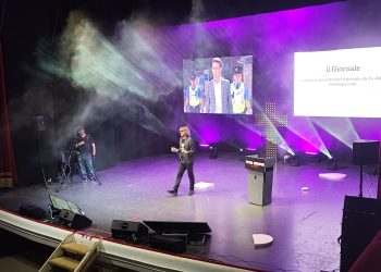 Cruciani all’Orfeo, tra attualità e provocazioni controllate: pubblico attento per una serata ricca di spunti