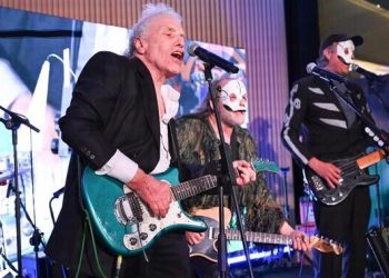 ABEL FERRARA suona con i TRE ALLEGRI RAGAZZI MORTI al VOLVO STUDIO MILANO