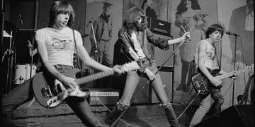 Medimex 26: mercoledì 17 giugno si parte con la mostra inedita “Roberta Bayley: The Ramones, CBGB’s and New York City”, Medimex Book Stories, il ricordo di Franco Battiato e gli showcase