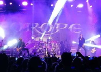 Il countdown non è ancora finito: gli Europe accendono la notte rock di Forte dei Marmi